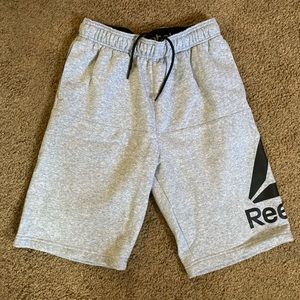 Mens Reebok Grey Sweatpant Shorts Size Medium
